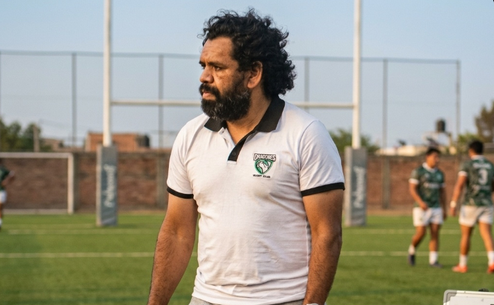 Academia Dragones - Jóvenes entrenando